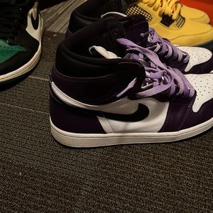 Air Jordan 1 court purple